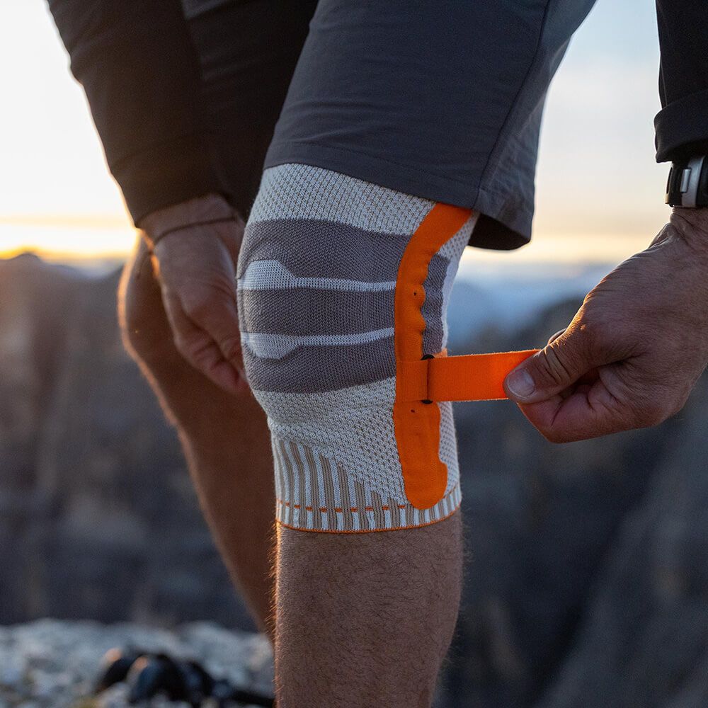 Bauerfeind Sports Kniebandage Outdoor Knee Support Bauerfeind Sports Kniebandage Outdoor Knee Support